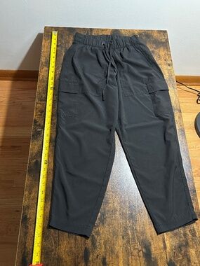 Old navy cargo pants